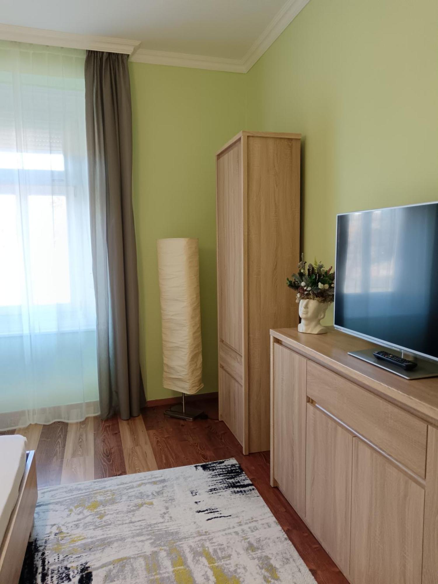 Harsfa Apartman Makó Exteriér fotografie